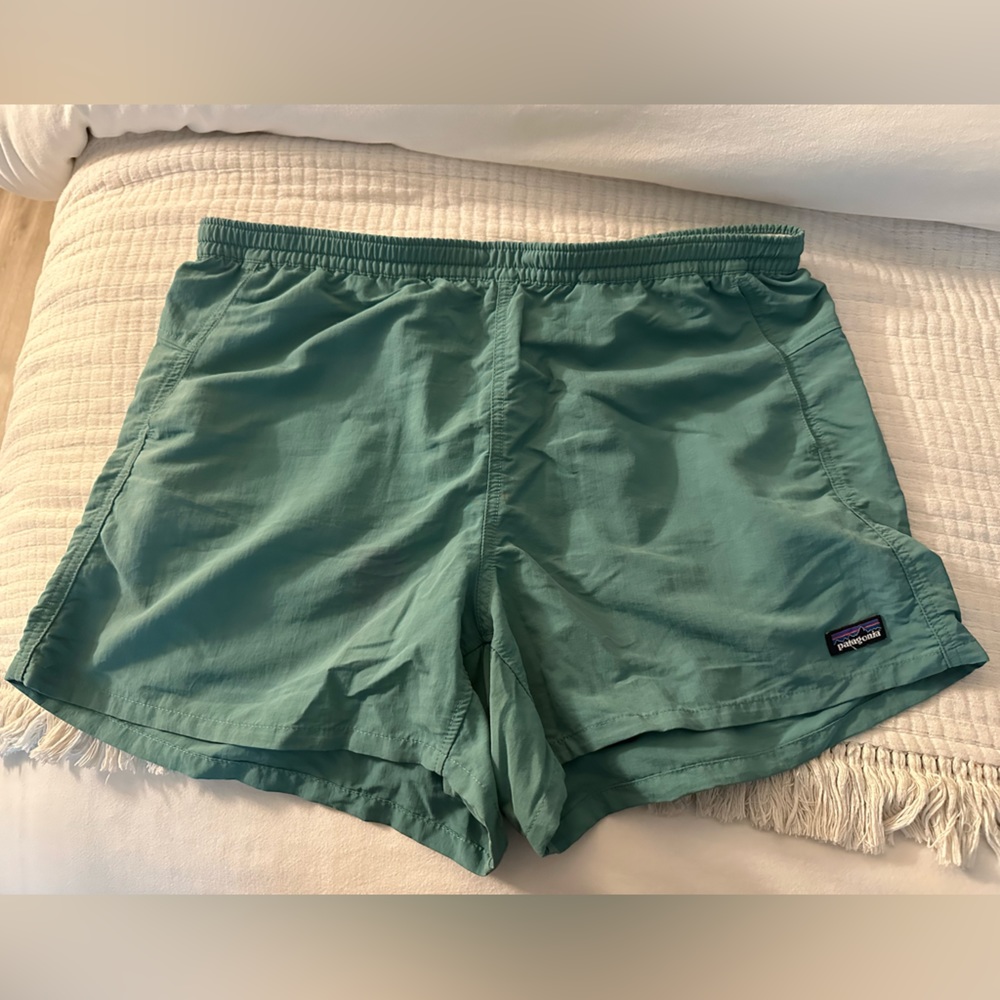 Patagonia 5” Baggies - Size L